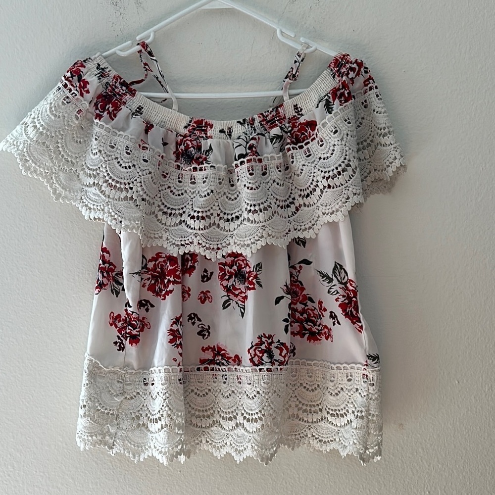 No Boundaries Red and White Ruffled Floral Blouse